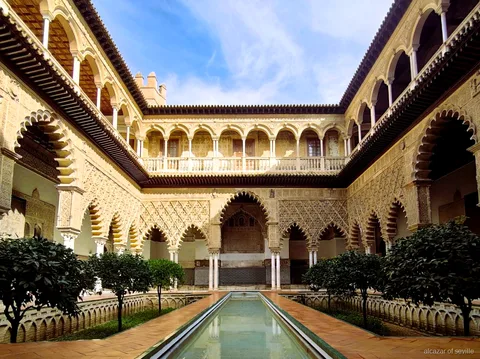 Kleinschalige Real Alcázar Sevilla rondleiding, beperkt tot 10 personen