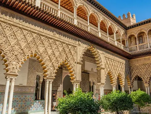 Ogród Książęcy wewnątrz Royal Alcázar of Seville na trasie audioprzewodnika